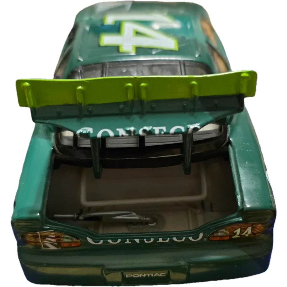Hot Wheels stocker based